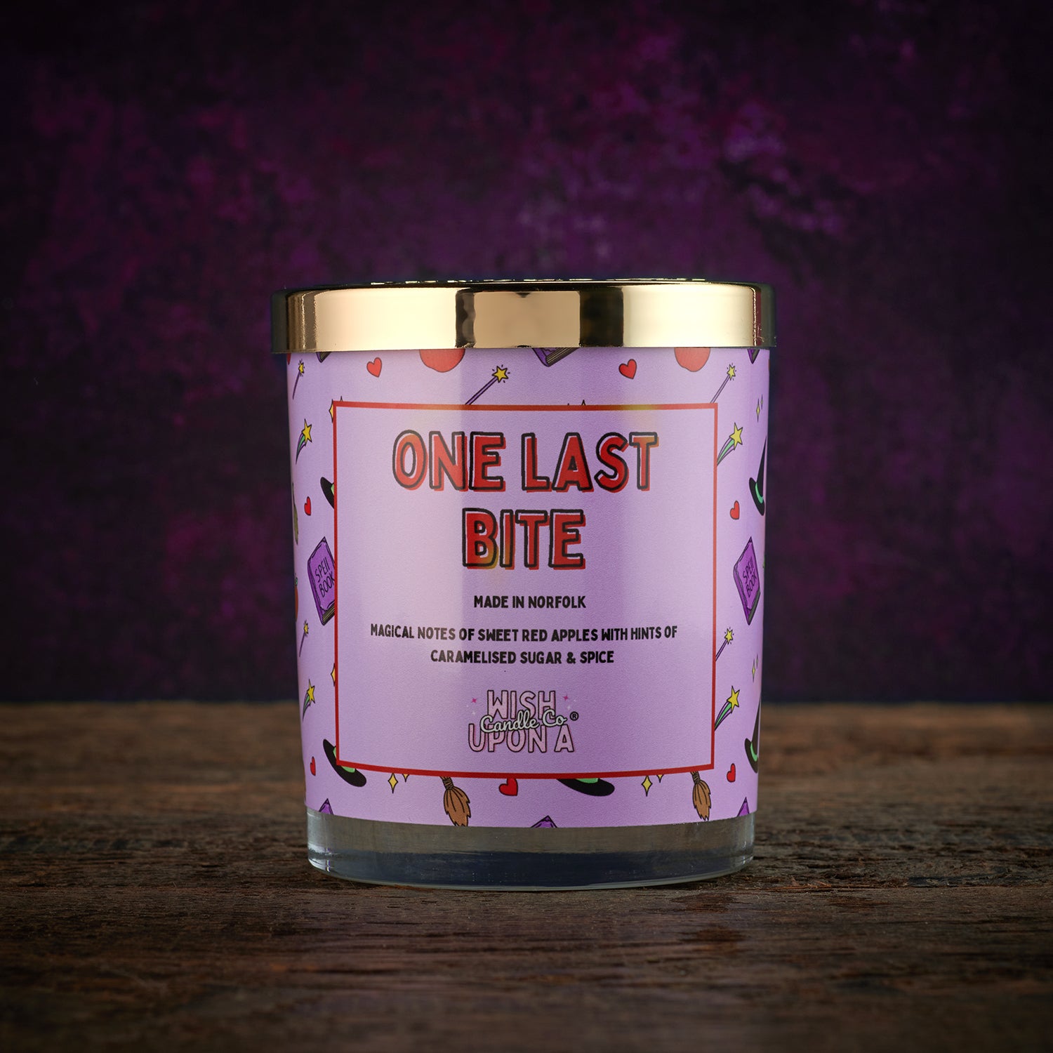 NEW! Halloween Signature Candle 30cl Collection